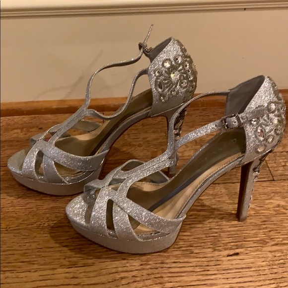 gianni bini silver heels